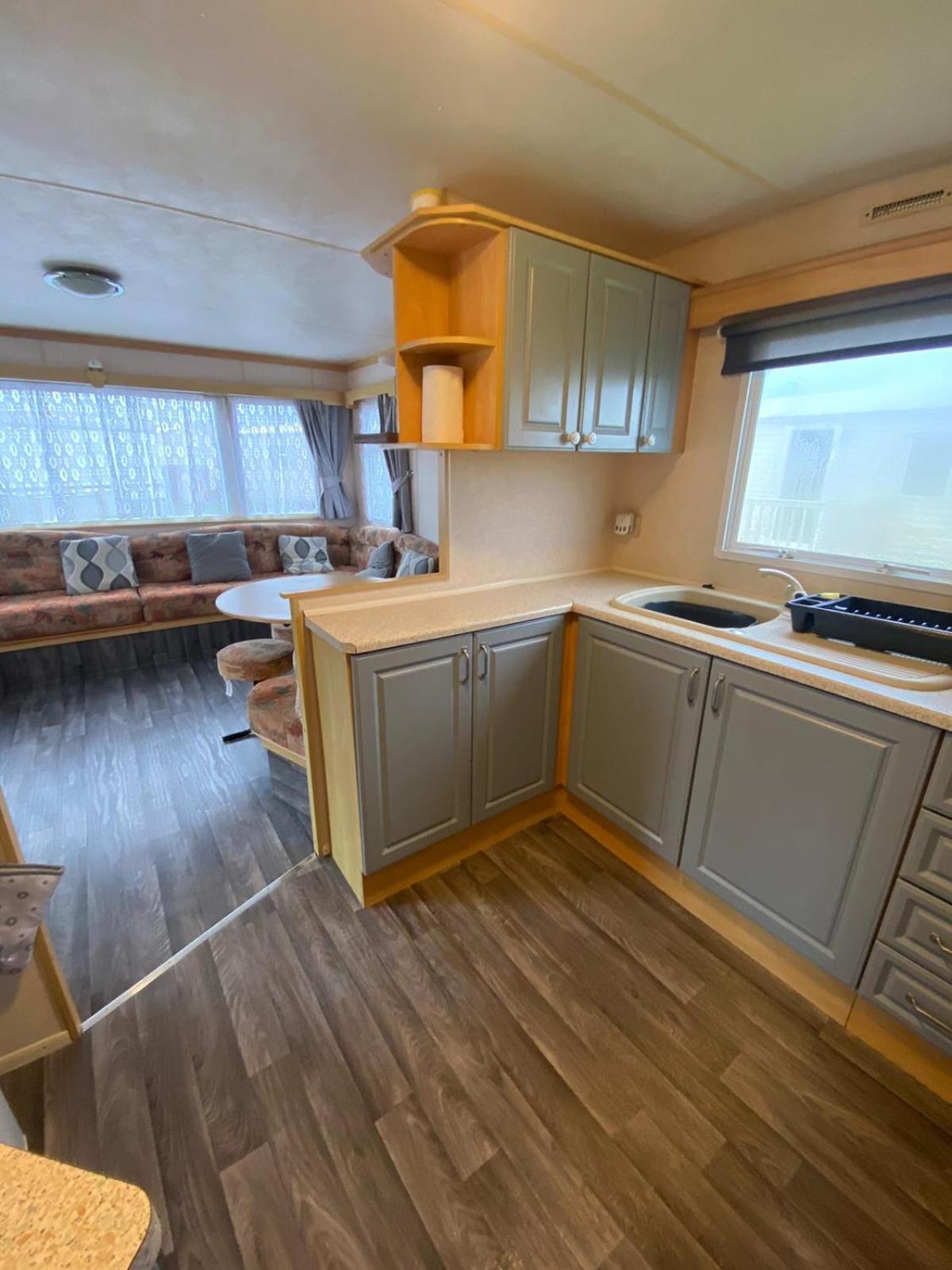 Golden Sands Caravan Skegness 6 Berth * Ingoldmells